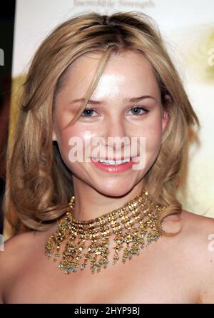 Mika Boorem participe à la première « sourire » de Los Angeles au profit de l'opération Smile. Photo : presse britannique Banque D'Images