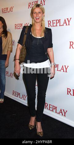 Nicky Hilton assiste à la Brandon Davis Jean par Replay Launch Party à Hollywood. Photo : presse britannique Banque D'Images