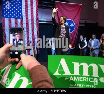 La candidate démocrate à la présidence, la sénatrice Amy Klobuchar, fait campagne à Nashville, TN., le 28 février 2020. Banque D'Images