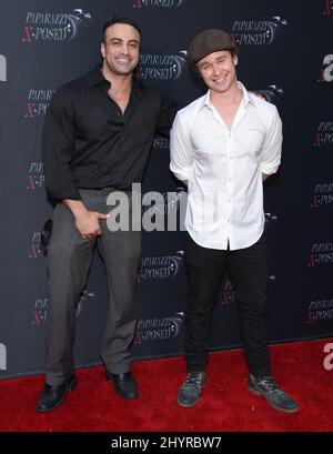 Marty York et Victor Dimattia à la première de tapis rouge de 'Paparazzi X-posed' réalisée par l'actrice Baywatch Donna d'Errico et tenue dans une résidence privée le 15 juin 2020 à Studio City, CA. Banque D'Images