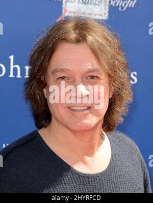 Eddie Van Halen est décédé à l'âge de 65 ans de cancer à Los Angeles, ca. Le 6 octobre 2020 mars 10, 2013 West Hollywood, ca. Eddie Van Halen John Varvatos 10th prestation annuelle de Stuart House tenue à John Varvatos Los Angeles Banque D'Images