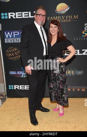 Kate Flannery et Chris Haston à l'occasion des Family film Awards 4th qui se tiennent à l'Universal Hilton Hotel, Californie, États-Unis, le mercredi 24 mars 2021. Banque D'Images