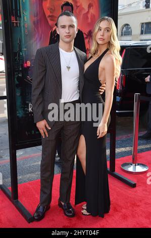 Mojean Aria et Alexis Ren à la première de 'Reminiscence' à Los Angeles, le 17 août 2021 à Hollywood, CA. Banque D'Images