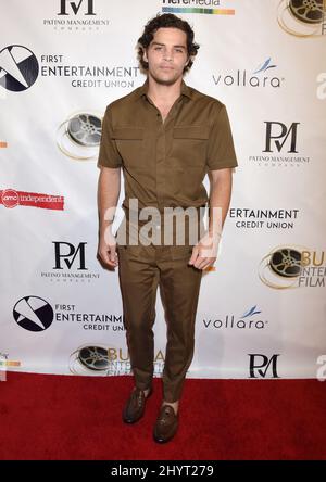 James Lastovic à la première mondiale 13th du Festival international de Burbank, « Tha Game's appeln Murder », qui s'est tenue à l'AMC Burbank 16 le 10 septembre 2021 à Burbank, en Californie. Banque D'Images