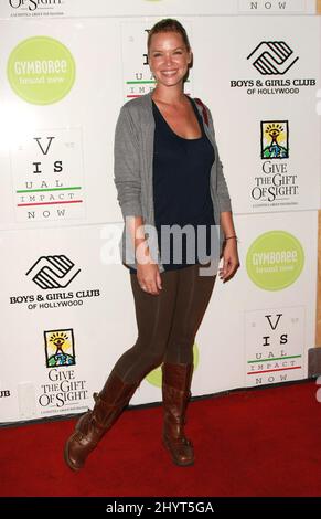 Ashley Scott participe à une collecte de fonds pour le Boys & Girls Club, organisé par Visual impact aux deux à Hollywood, en Californie. Banque D'Images