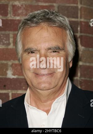 John McCook arrive au SOAP in the City kick-off collecteur de fonds pour AIDS Walk LA, à East/West Lounge, Los Angeles. Banque D'Images