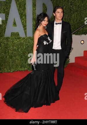 Vanessa Hudgens et Zac Efron à la Vanity Fair Oscar Party 2009 qui s'est tenue à l'hôtel Sunset Tower à West Hollywood. Banque D'Images