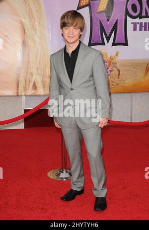Jason Earles arrive à Hannah Montana: The Movie, première mondiale au théâtre El Capitan à Hollywood, Californie, États-Unis. Banque D'Images