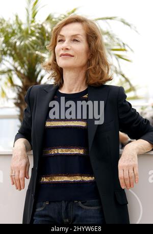 Isabelle Huppert lors de la présentation par jury du photocall au Festival annuel du film de Cannes 62nd qui se tient au Palais des Festivals, Cannes, France Banque D'Images