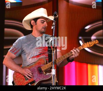Brad Paisley se produit au CMA Music Festival 2009, au LP Field de Nashville, aux États-Unis Banque D'Images
