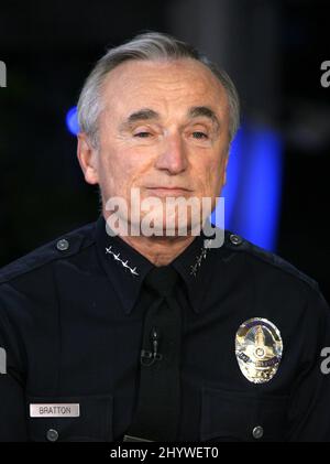 Le chef de police William J. Bratton au Michael Jackson Memorial au Staple Center de Los Angeles, en Californie. Banque D'Images