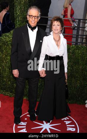 Richard Perry et Jane Fonda arrivent à la Vanity Fair Oscar Viewing Party 2010, à la Sunset Tower, Los Angeles Banque D'Images