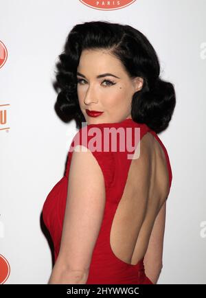 DITA Von Teese soirée d'ouverture au Crazy Horse de MGM Grand Paris dans le MGM Grand Hotel and Casino, Las Vagas Banque D'Images