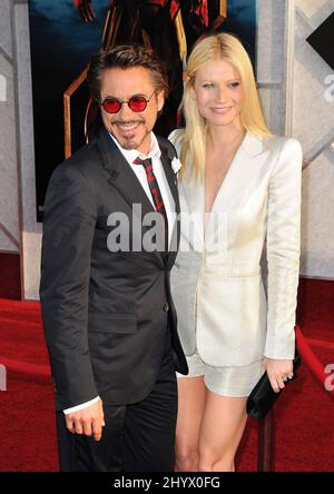 Robert Downey Jr., Gwyneth Paltrow à la première mondiale « Iron Man 2 » qui s'est tenue au Disney's El Capitan Theatre à Hollywood, Californie. Banque D'Images