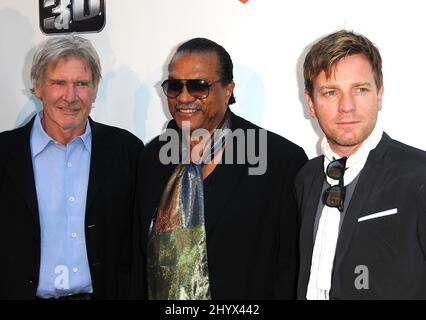 Harrison Ford, Billy Dee Williams et Ewan McGregor lors de la projection de l'anniversaire de 30th de « l'Empire Strikes Back » pour l'hôpital de recherche pour enfants de St. Jude tenu aux cinémas ArcLight, Hollywood, Californie Banque D'Images