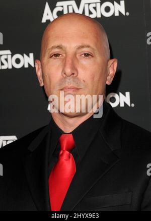 Maynard James Keenan arrive à l'événement Aperçu E3 2010 d'Activision le 14 juin 2010 au Staples Center de Los Angeles, en Californie. Banque D'Images