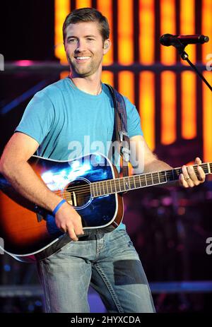 Josh Turner en concert au Alabama Theatre, Myrtle Beach, Caroline du Sud. Banque D'Images