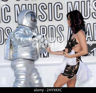 Katy Perry aux MTV Video Music Awards 2010, qui ont eu lieu au Nokia Theatre L.A. En direct, Los Angeles. Banque D'Images