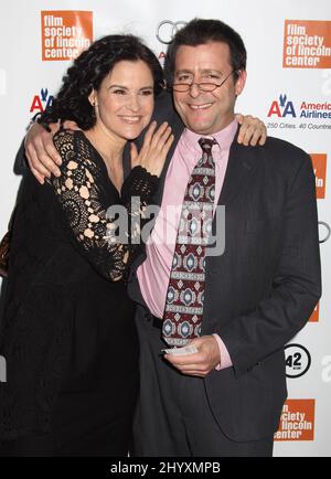 Ally Sheedy et Judd Nelson lors de la projection des 25th ans du « Breakfast Club » au Paris Theatre de New York, aux États-Unis. Banque D'Images