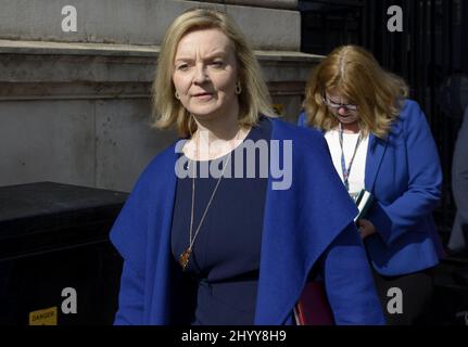 Liz Truss MP (con: South West Norfolk) - Secrétaire d'État aux Affaires étrangères, du Commonwealth et du développement du Royaume-Uni (Secrétaire aux Affaires étrangères Banque D'Images