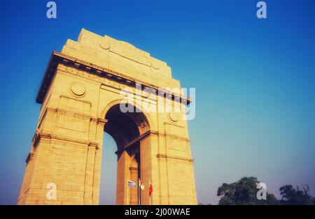 La porte de grès de l'Inde a été construite pour commémorer les soldats indiens morts pendant la première Guerre mondiale Banque D'Images