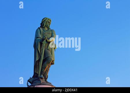 Monument à Vercingetorix, chef de la tribu gauloise des Arverni qui a uni les Gaulois contre Jules César à Alise-Sainte-Reine, France Banque D'Images