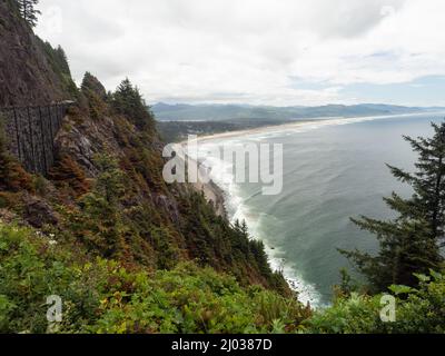 Vue depuis Neahkahnie Mountain, Oregon, États-Unis d'Amérique, Amérique du Nord Banque D'Images