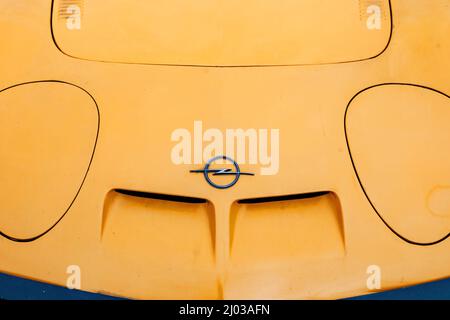 Strasbourg, France - 21 mars 2015 : vue en hauteur de l'Opel Expireste GT inspirée de la Corvette de Chevrolet Banque D'Images