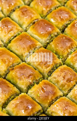 Pistache baklava.Saveurs traditionnelles du Moyen-Orient.Le nom local de Baklava est Fıstıklı Baklava.Gros plan Banque D'Images