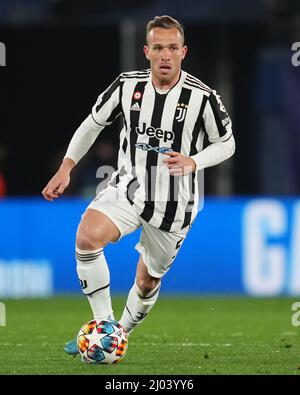 Arthur Melo de Juventus lors du match de l'UEFA Champions League, tour de 16 entre Villarreal CF et Juventus joué au stade de la Ceramica le 22 février 2022 à Villarreal, Espagne. (Photo par / PRESSINPHOTO) Banque D'Images