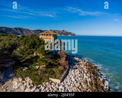 La côte de Portonovo sur les Marches, Italie Banque D'Images