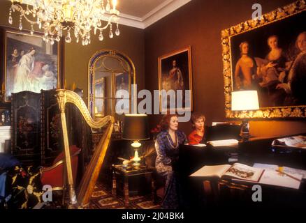 Joan Sutherland et Richard Bonynge en Suisse 1981 Banque D'Images