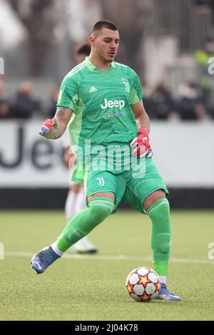 Vinovo, Italie, 15th mars 2022. Zsomboa Senko de Juventus lors du match de la Ligue de la Jeunesse de l'UEFA au Centre Juventus de Vinovo. Crédit photo à lire: Jonathan Moscrop / Sportimage crédit: Sportimage / Alay Live News Banque D'Images