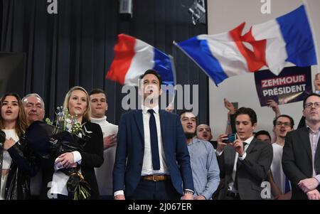 France, Saint-Jean-le-blanc, 2022-03-16. Rencontre de Marion Maréchal LE PEN, ancienne assemblée nationale et maintenant partisane d'Eric Zemmour, en présence de Guillaume Peltier, député de Loir-et-cher, Photographie de François Pauletto crédit: françois pauletto/Alay Live News Banque D'Images