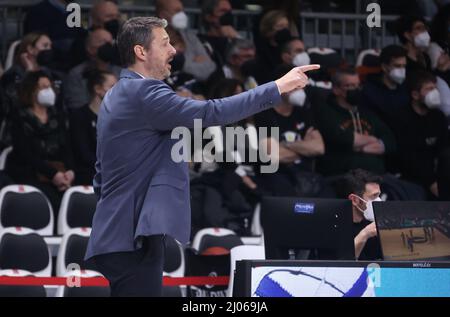 Jurica Golemac (chef de la COA de Cedevita Olimpija Ljubljana) pendant le match Eurocup Segafredo Virtus Bologna vs. Cedevita Olimpija Ljubljana au Segafredo Arena - Bologne, 16 mars 2022 Banque D'Images