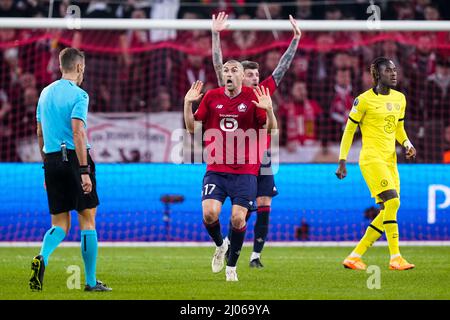 Lille, France. 16th mars 2022. LILLE, FRANCE - 16 MARS : Burak Yilmaz de Lille OSC réagit lors du tournoi de la Ligue des champions de l'UEFA de seize pieds deux matches entre l'OSC de Lille et le FC Chelsea au Stade Pierre Mauroy le 16 mars 2022 à Lille, France (photo de Geert van Erven/Orange Pictures) crédit : Orange pics BV/Alay Live News Banque D'Images