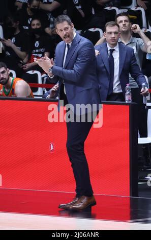 Bologne, Italie. 16th mars 2022. Jurica Golemac (chef de la COA de Cedevita Olimpija Ljubljana) pendant le match Eurocup Segafredo Virtus Bologna vs. Cedevita Olimpija Ljubljana à la Segafredo Arena - Bologne, 16 mars 2022 crédit: Independent photo Agency/Alay Live News Banque D'Images