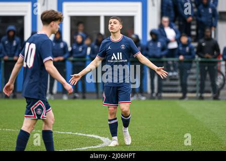 Saint Germain en Laye, France. 16th mars 2022. Ismael Gharbi du PSG lors de la Ligue de la Jeunesse de l'UEFA (U19), quart de finale du match de football entre Paris Saint-Germain (PSG) et RB Salzburg (FC) le 16 mars 2022 au stade Georges Lefevre à Saint-Germain-en-Laye, France - Credit: Victor Joly/Alay Live News Banque D'Images