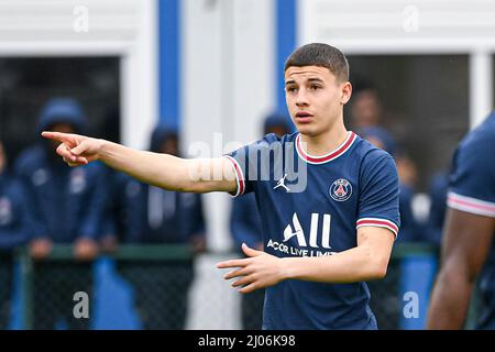 Ismael Gharbi du PSG lors de la Ligue de la Jeunesse de l'UEFA (U19), quart de finale du match de football entre Paris Saint-Germain (PSG) et RB Salzburg (FC) le 16 mars 2022 au stade Georges Lefevre à Saint-Germain-en-Laye, France - photo Victor Joly / DPPI Banque D'Images