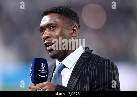 Turin, Italie. 16th mars 2022. Clarence Seedorf, ancien joueur, se présente lors du match de la Ligue des champions de l'UEFA Round of Sixteen Leg Two entre le Juventus FC et le Villareal CF au stade Allianz le 16 mars 2022. Credit: Marco Canoniero / Alamy Live News Banque D'Images