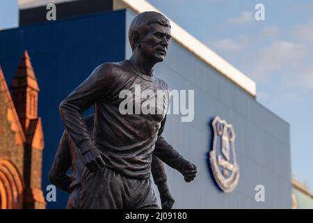 Statue de la Sainte Trinité à l'extérieur du parc Goodison. Banque D'Images