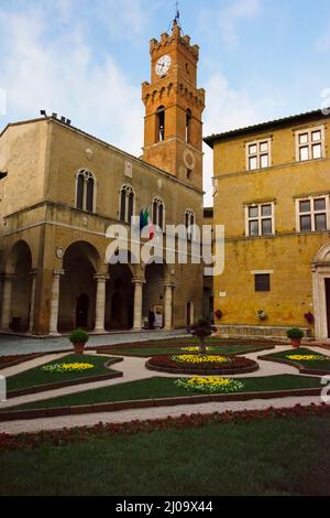 Place à Montepulciano, province de Sienne, région de Toscane, Italie Banque D'Images