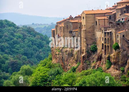 Anciens bâtiments à Pitigliano, province de Grosseto, région Toscane, Italie Banque D'Images