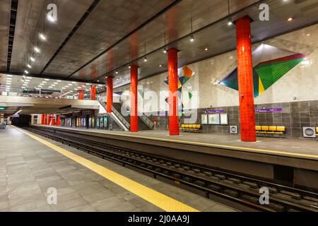 Lisbonne, Portugal - 24 septembre 2021 : Lisbonne Lisboa Station de métro Chelas au Portugal. Banque D'Images