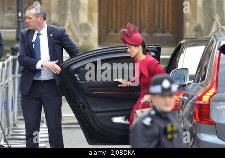 Priti Patel MP - Home Secretary - arrivée pour le Commonwealth Service à Westminster Abbey, Londres, 14th mars 2022. Banque D'Images