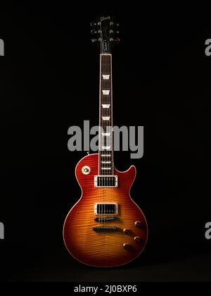 Gibson les Paul en éclat de cerise Banque D'Images