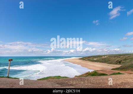 Plage de Nazaré, un paradis du surf town - Caldas da Rainha, Portugal Banque D'Images