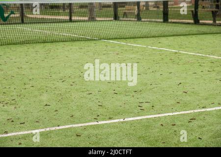 court de paddle-tennis vert, gazon synthétique Banque D'Images