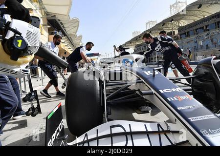 Sakhir, Bahreïn. 18th mars 2022. Sakhir, Bahreïn. 18th mars 2022. 18th mars 2022, circuit international de Bahreïn, Sakhir, Formule 1 à Bahreïn 2022, dans la photo Pierre Gasly (FRA), Scuderia AlphaTauri crédit: dpa/Alay Live News crédit: dpa Picture Alliance/Alay Live News Banque D'Images