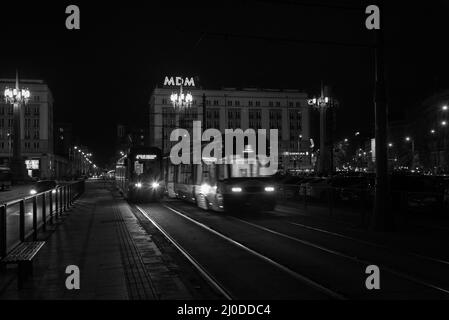 Nuit à Plac Konstytucji Banque D'Images